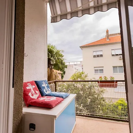 Comfy With A Dreamy Terrace Near The Old Appartamento Spalato