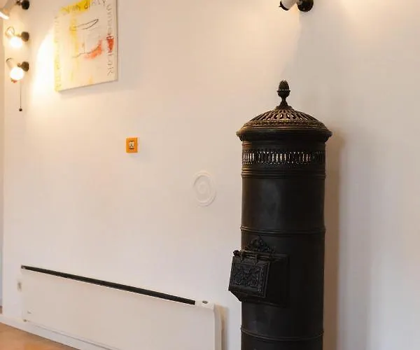 Appartamento Comfy With A Dreamy Terrace Near The Old