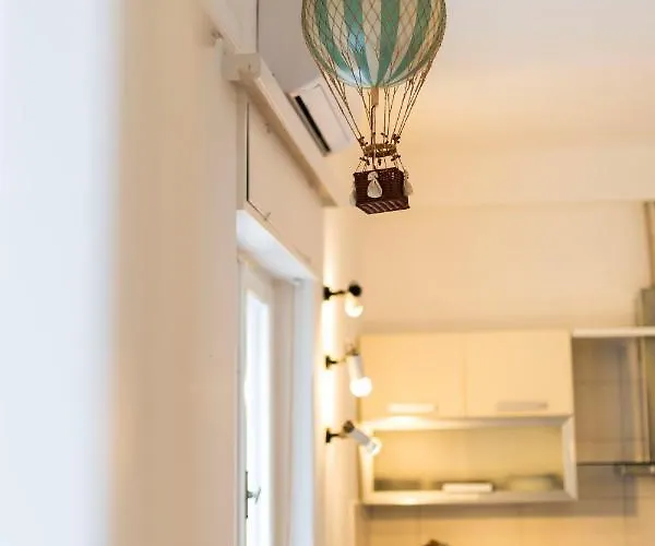 Appartamento Comfy With A Dreamy Terrace Near The Old *