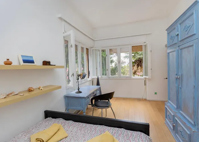 Comfy With A Dreamy Terrace Near The Old Appartamento Spalato