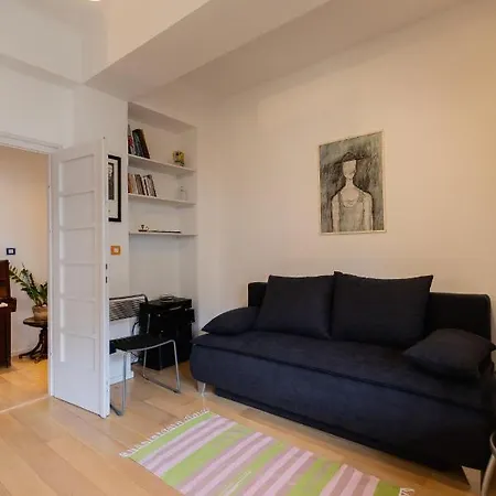 Comfy With A Dreamy Terrace Near The Old